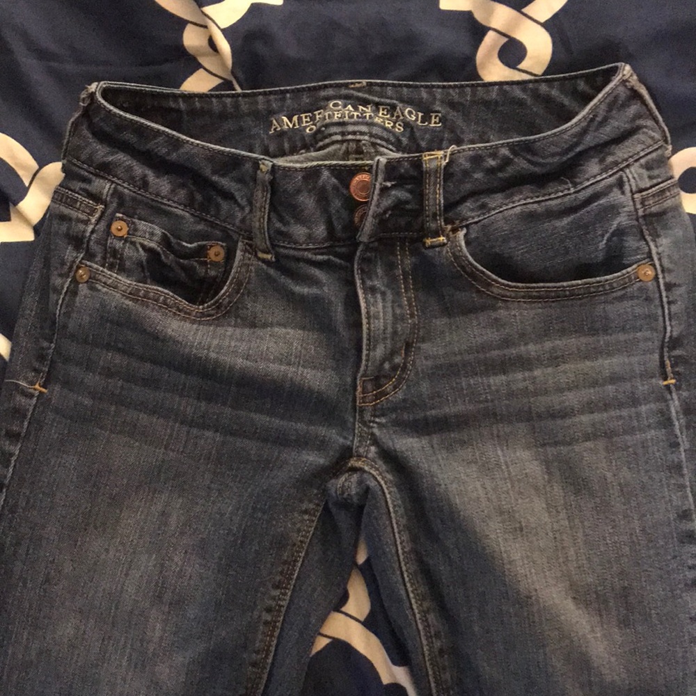 AE Artist Jeans
